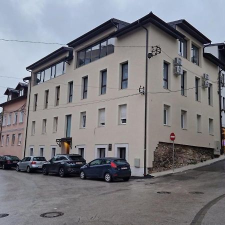 Apartments Ajsa SJJ Buitenkant foto