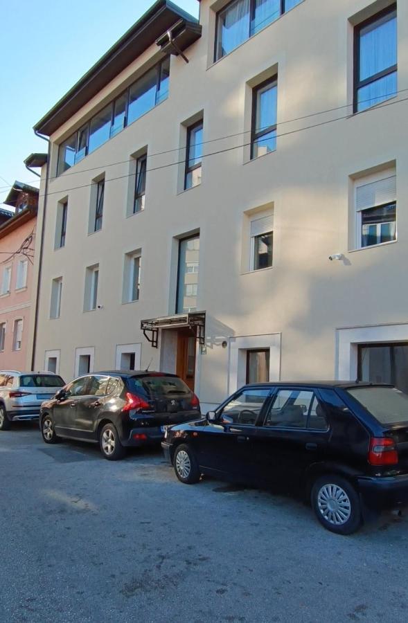 Apartments Ajsa SJJ Buitenkant foto